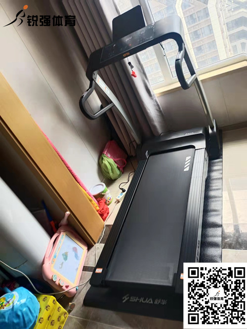 某小區業主選購的舒華跑步機